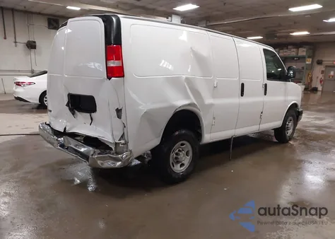 2020 Chevrolet Express Cargo Rwd 2500 Regular Wheelbase Wt z USA, uszkodzony, nr VIN 1GCWGAFP5L1266659